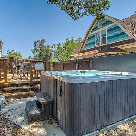Vila The Vibrant Victorian Hot Tub & Fire Pit In Occ Colorado Springs Exteriér fotografie