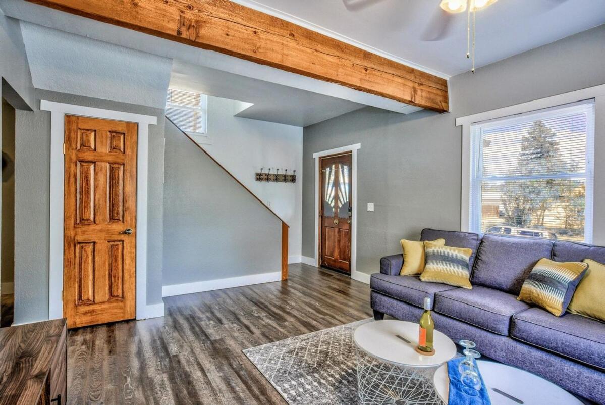 Vila The Vibrant Victorian Hot Tub & Fire Pit In Occ Colorado Springs Exteriér fotografie